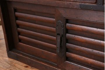 アンティーク家具　古民具・骨董　希少なサイズの関西帳場箪笥