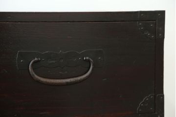 アンティーク家具　アンティーク　味のある鉄脚時代箪笥ローチェスト(ローボード)