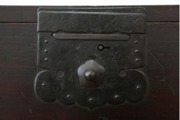 アンティーク家具　アンティーク　味のある鉄脚時代箪笥ローチェスト(ローボード)