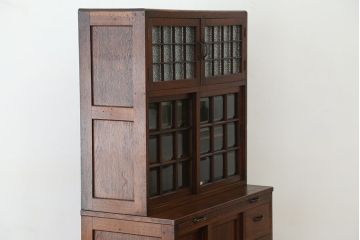 アンティーク家具　☆アンティーク　素敵なデザイン!古いナラ材の上質な面取りガラス食器棚