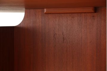 アンティーク家具　北欧アンティーク　上質なチーク材両袖机(ニーホールデスク)