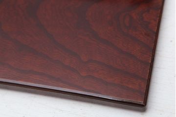 アンティーク雑貨　大正期!古い欅の四段重箱(漆器)