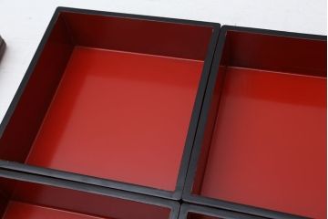 アンティーク雑貨　大正期!古い欅の四段重箱(漆器)