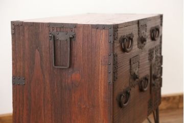 アンティーク家具　古民具・骨董　鉄脚時代箪笥ローボード(ローチェスト)