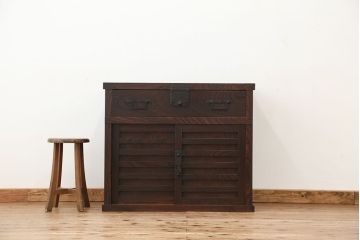 アンティーク家具　古民具・骨董　古い欅材の越後帳場箪笥(銭戸棚)