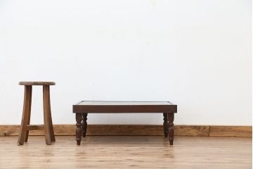 アンティーク家具　古民具・骨董　味のあるテーブル(机・ちゃぶ台)