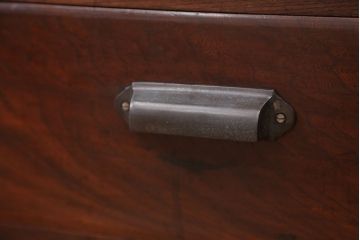 アンティーク家具　☆アンティーク　重厚!古い欅材の結霜ガラス二段重ね食器棚(収納棚)