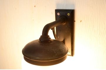 昭和初期!古いブラケットガラス照明(電笠)