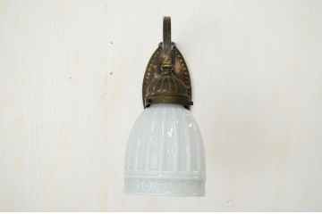 日本製!古い真鍮ブラケット乳白ガラスウォールランプ(照明電笠)