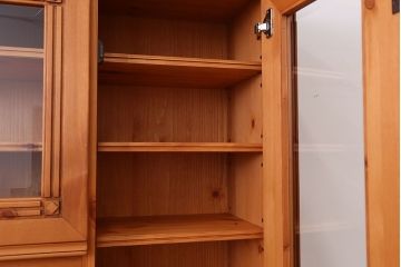 中古　シャルドネ　パイン材食器棚