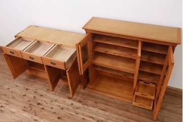 中古　シャルドネ　パイン材食器棚