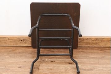 アンティーク家具　アンティーク　古いアイアンのサイドテーブル