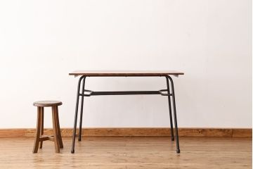 アンティーク家具　アンティーク　古材天板のアイアンテーブル(作業台・机)?