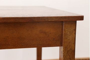 アンティーク家具　アンティーク　素敵なデザイン!古いナラ材のシンプルなダイニングテーブル(作業台・机)
