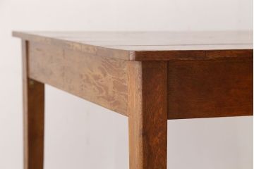 アンティーク家具　アンティーク　素敵なデザイン!古いナラ材のシンプルなダイニングテーブル(作業台・机)