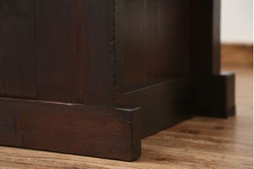 アンティーク家具　古民具・骨董　木目の素晴らしい玉杢時代箪笥サイドボード(水屋箪笥・ローチェスト)