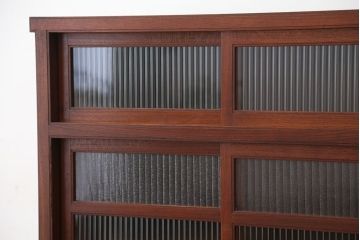 アンティーク家具　古民具・骨董　古い欅材のモールガラス茶箪笥(収納棚、食器棚)