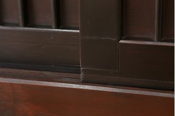アンティーク家具　アンティーク　モダンデザイン　六尺　古いお屋敷の時代箪笥サイドボード(水屋箪笥、食器棚、収納棚)