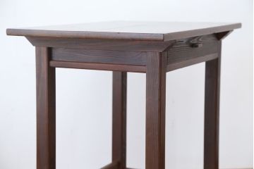 アンティーク家具　古民具・骨董　古い木の小振りな平机(テーブル)