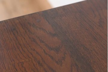 アンティーク家具　アンティーク　素敵なデザイン!古いタモ材の片袖机