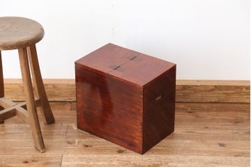 アンティーク家具　古民具・骨董　古い欅材の漆の綺麗な硯箱小引き出し(裁縫箱)