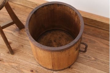 アンティーク雑貨　古い木の一斗枡