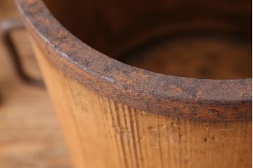 アンティーク雑貨　古い木の一斗枡