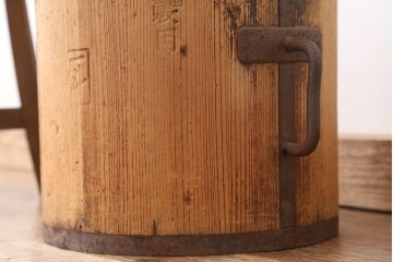 アンティーク雑貨　古い木の一斗枡