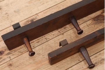 アンティーク雑貨　アンティーク　壁掛け帽子かけ　2個セット