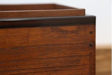 アンティーク雑貨　アンティーク　桐材と黒柿材の上質な角火鉢　2個セット?