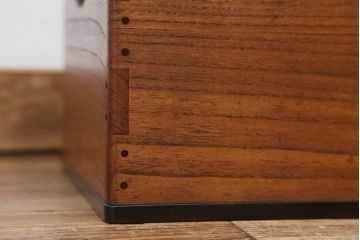アンティーク雑貨　アンティーク　桐材と黒柿材の上質な角火鉢　2個セット?