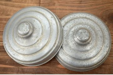 アンティーク雑貨　昭和レトロ　古い駄菓子屋のガラス瓶2個セット(猫ビン)?