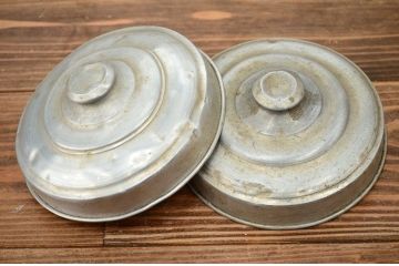 アンティーク雑貨　昭和レトロ　古い駄菓子屋のガラス瓶2個セット(猫ビン)(3)