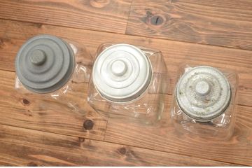 アンティーク雑貨　昭和レトロ　古い駄菓子屋のガラス瓶　3個セット(2)