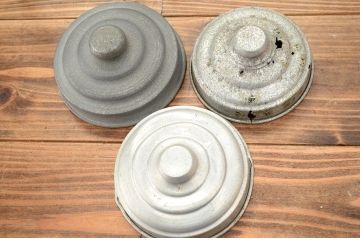 アンティーク雑貨　昭和レトロ　古い駄菓子屋のガラス瓶　3個セット(2)