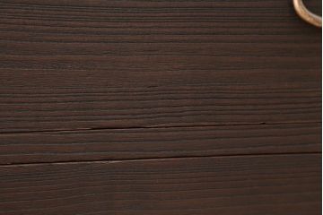 アンティーク家具　アンティーク　可愛いデザイン!シンプルな脚付ローチェスト(ローボード)?