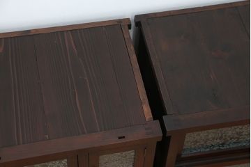 アンティーク家具　☆アンティーク　素敵な雰囲気!古い木の結霜ガラス二段重ね食器棚(収納棚、茶箪笥)
