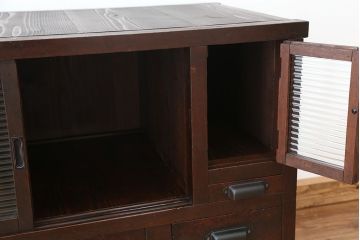 アンティーク家具　アンティーク　古い木のモールガラス収納棚
