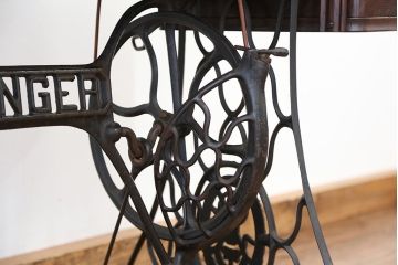 アンティーク家具　アンティーク　Singer  足踏みシンガーミシン