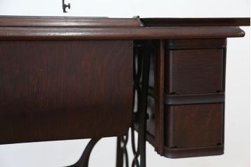 アンティーク家具　アンティーク　Singer  足踏みシンガーミシン
