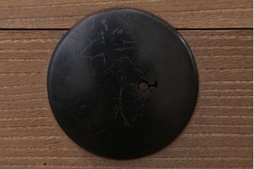 アンティーク家具　☆古民具・骨董　美しい銅総桐材二段重ね時代箪笥?(桐箪笥、桐たんす)