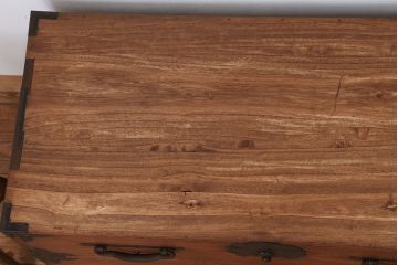 アンティーク家具　☆希少!かわいらしいふくらすずめ金具　重ね時代箪笥