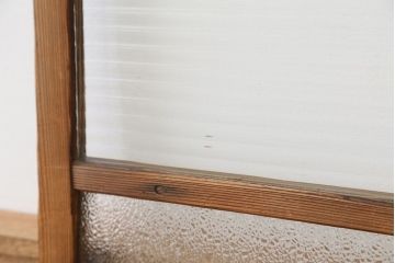 アンティーク雑貨　アンティーク　古い木味の小振りなモールガラス引き戸　2枚セット(ガラス戸、窓)