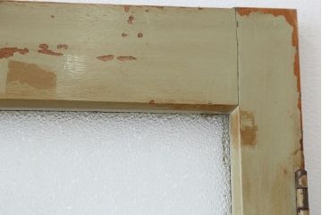 アンティーク　ペンキの剥げたダイヤガラスドア　1枚(扉)