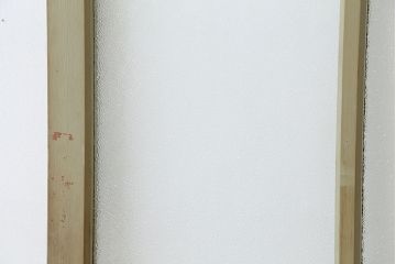 アンティーク　ペンキの剥げたダイヤガラスドア　1枚(扉)
