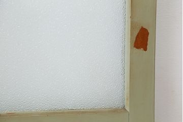 アンティーク　ペンキの剥げたダイヤガラスドア　1枚(扉)