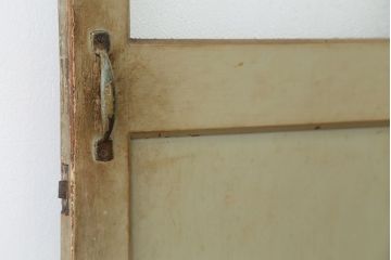 アンティーク　ペンキの剥げたダイヤガラスドア　1枚(扉)
