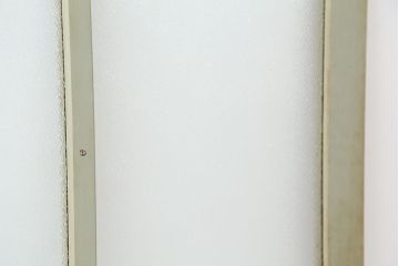 アンティーク　ペンキの剥げたダイヤガラスドア　1枚(扉)