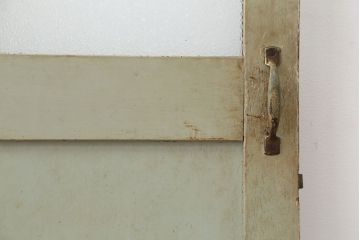 アンティーク　ペンキの剥げたダイヤガラスドア　1枚(扉)