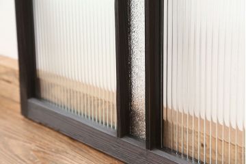 アンティーク　素敵なデザイン!モールガラス明かり取り(ガラス欄間)